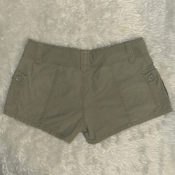 Plugg Low Rise Shorts - Picture 5 of 5